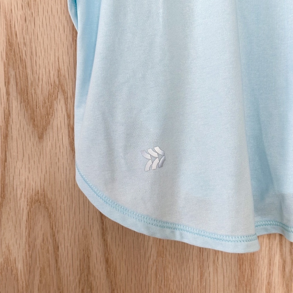 All In Motion Blue Athletic Split Hem Tank Top - Picture 5 of 5